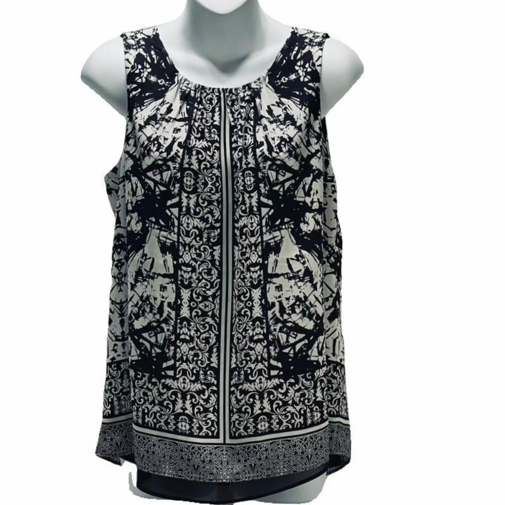 Madison Graphic Printed Black and White Sleeveless Blouse with Back Split size S